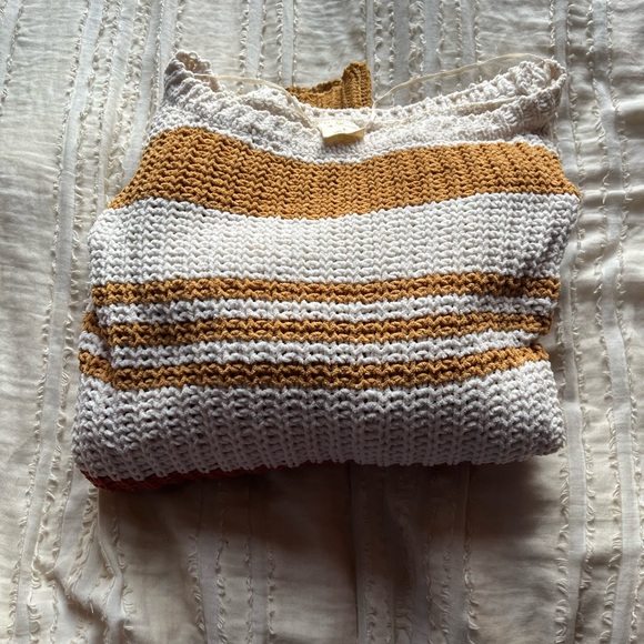 Sunkissed Coconut Sweater - Picture 2 of 3